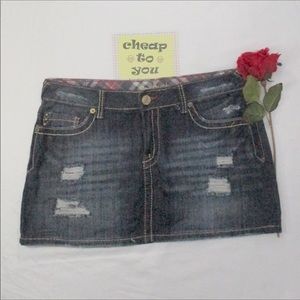 AMETHIST DENIM MINI SKIRT SIZE 13